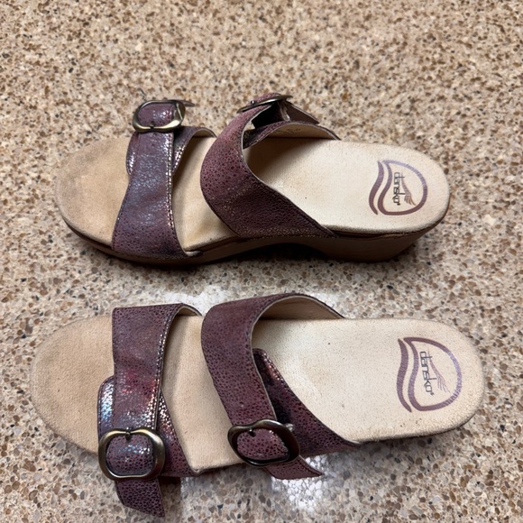 Dansko Sophie Metallic Purple Sandals - Picture 8 of 13